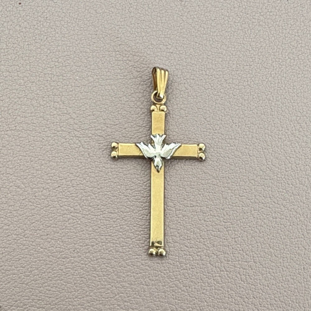 Elegant Gold Cross Pendant